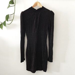 ✨ Glitter metallic dress with keyhole below the chest